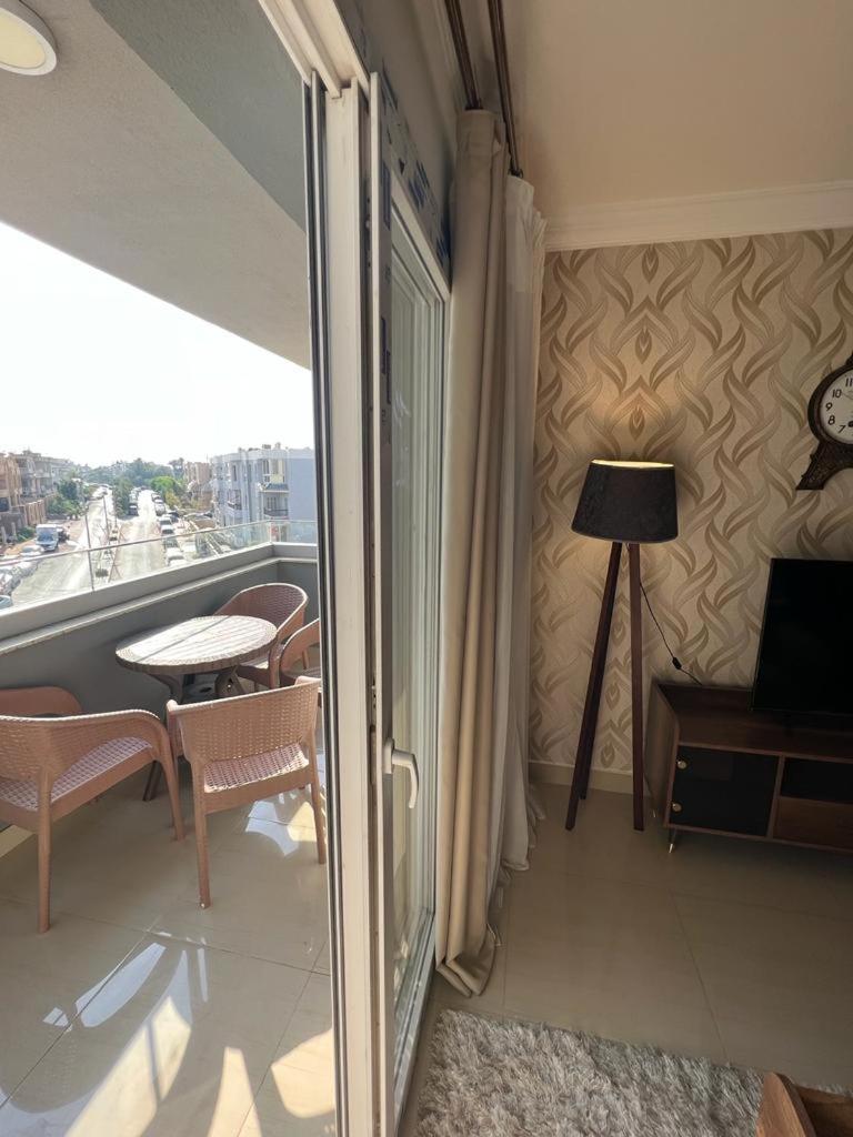 Ocean Blue Heliopolis 04 *